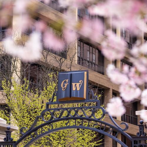Photo of GW campus sign